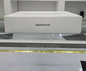 New Laptop Apple MacBook Air 8GB Apple M1 SSD 512GB