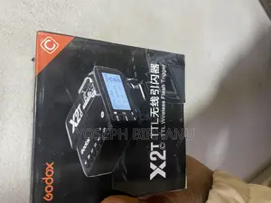Photo - X2 Trigger for Wireless and Wired Studio Light