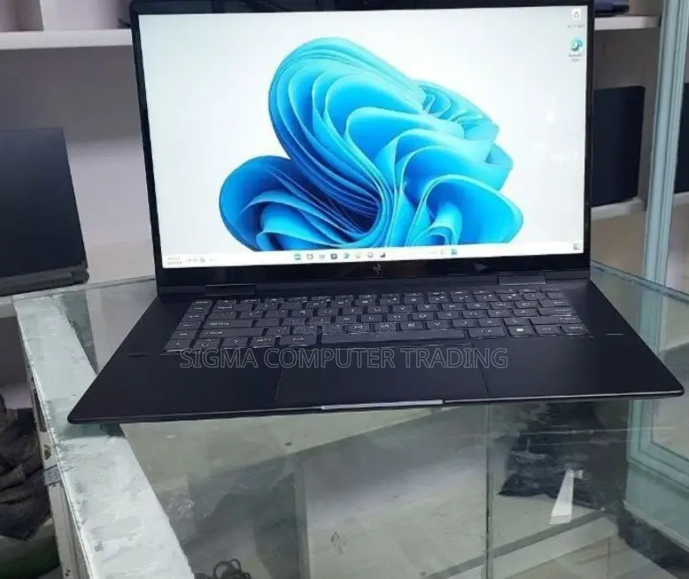 New Laptop HP Envy X360 16GB AMD Ryzen 7 SSD 512GB
