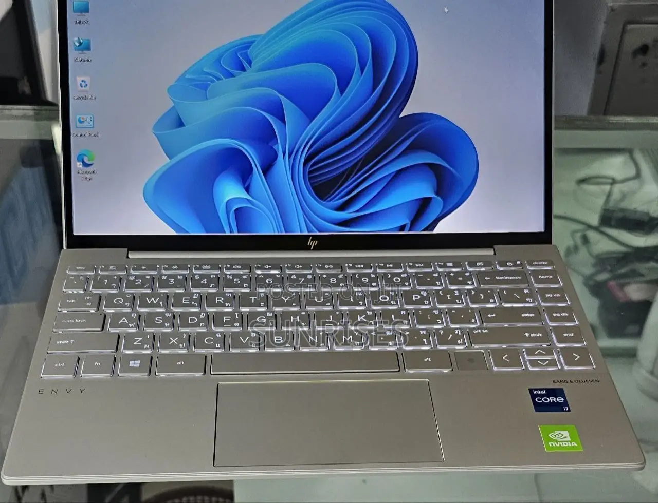 New Laptop HP Envy 14 16GB Intel Core I7 SSD 512GB