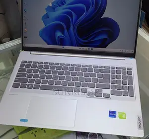 New Laptop Lenovo Ideapad 3 16GB Intel Core I7 SSD 512GB