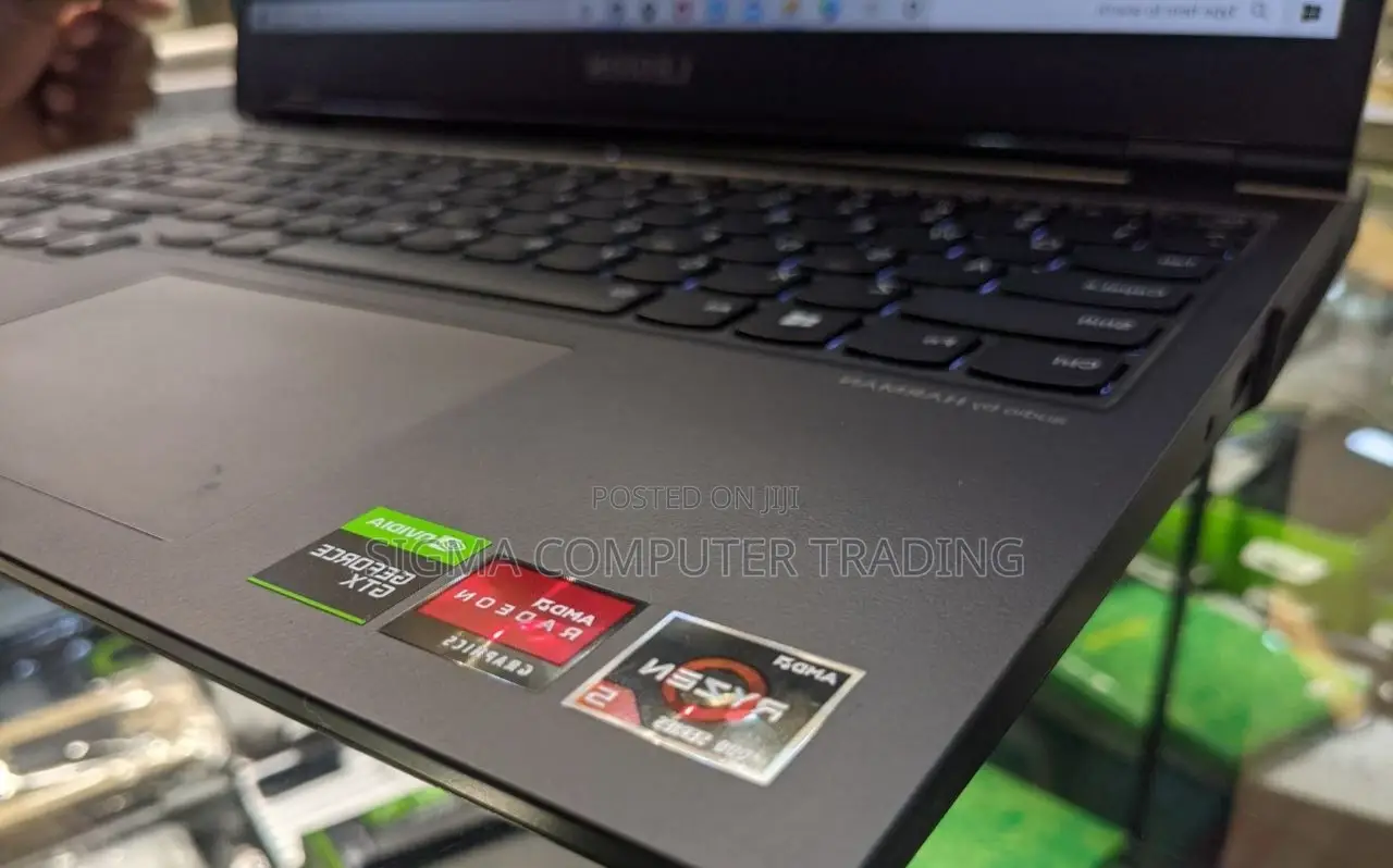 New Laptop Lenovo Legion 5 8GB AMD Ryzen 5 HDD+SSD 1T