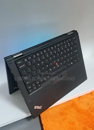 New Laptop Lenovo ThinkPad Yoga 370 16GB Intel Core I5 SSD 512GB