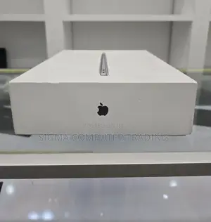 Photo - New Laptop Apple MacBook Air 2022 M2 8GB Apple M1 SSD 512GB