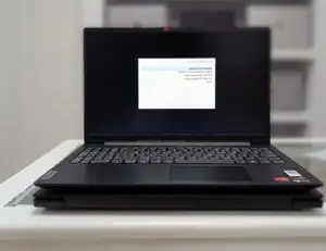 New Laptop Lenovo Ideapad 3 8GB AMD Ryzen 3 SSD 256GB