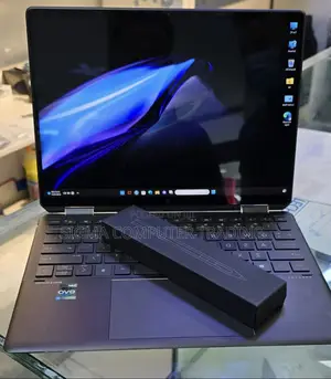 New Laptop HP Spectra 13 16GB Intel Core I7 SSD 1T