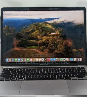 Photo - New Laptop Apple MacBook Pro 2020 8GB Intel Core I5 SSD 256GB