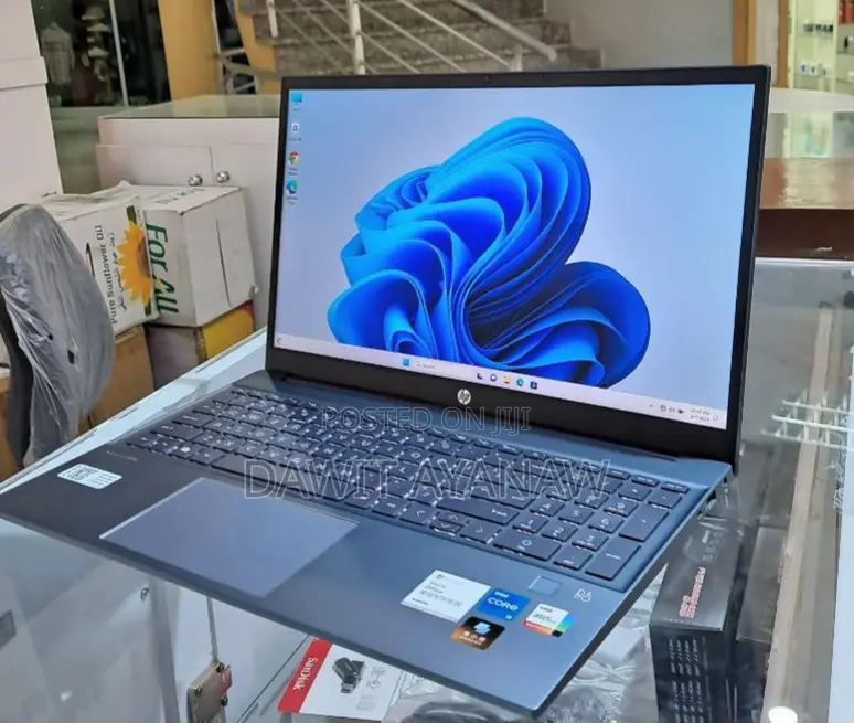 New Laptop HP Pavilion 15 16GB Intel Core I5 SSD 512GB