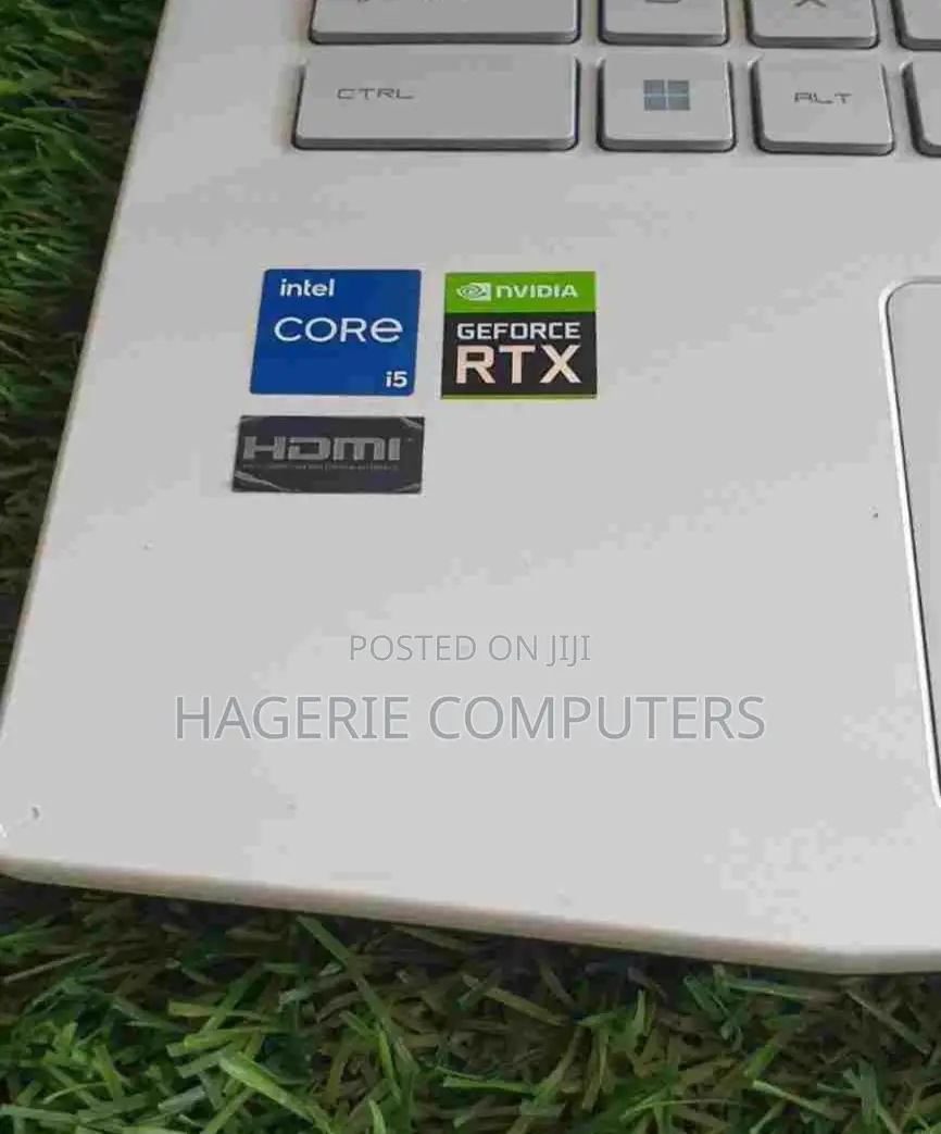 New Laptop MSI 8GB Intel Core I5 SSD 512GB