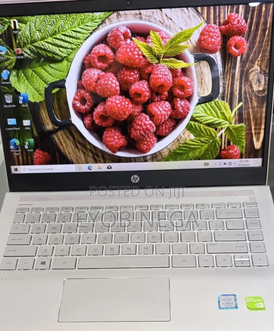 New Laptop HP Pavilion 15 8GB Intel Core I5 HDD+SSD 640GB