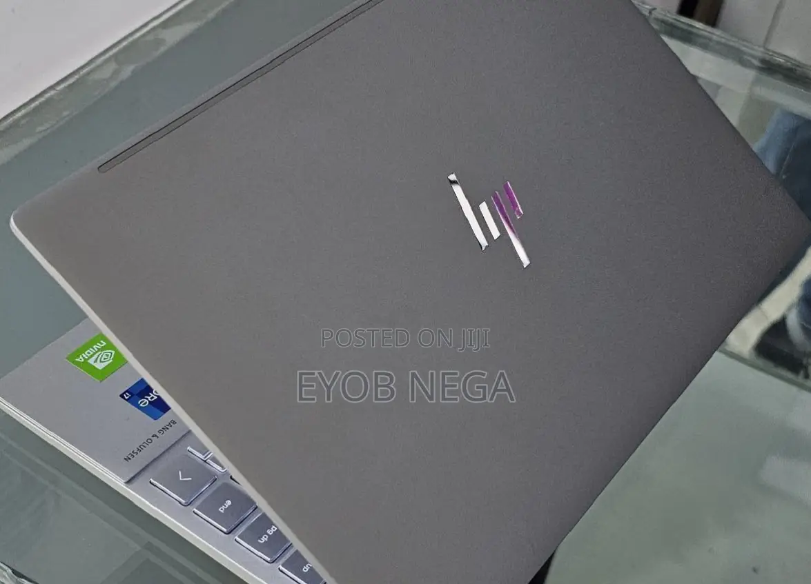 New Laptop HP Envy X2 16GB Intel Core I7 SSD 512GB