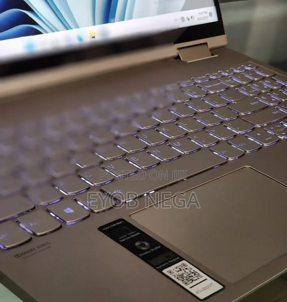 New Laptop Lenovo ThinkPad Yoga 12GB Intel Core I7 SSD 512GB