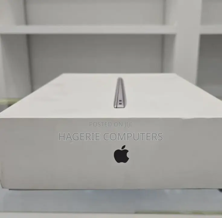 New Laptop Apple MacBook Air 2020 M1 8GB Apple M1 Pro SSD 512GB