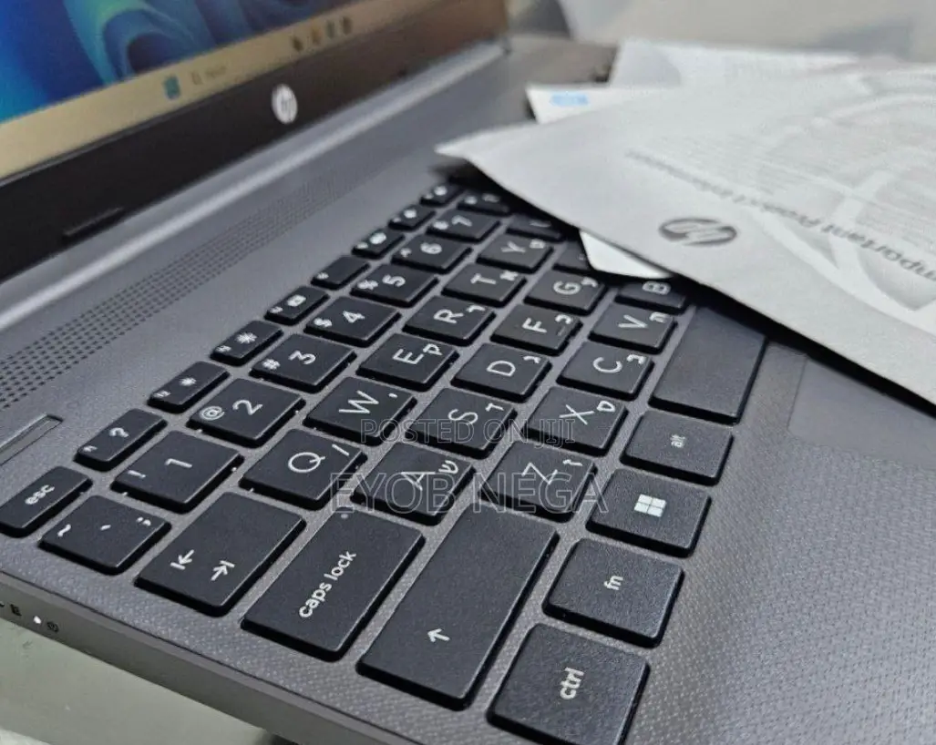 New Laptop HP Stream Notebook 8GB AMD Ryzen 5 SSD 256GB