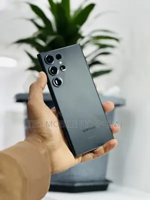 Photo - Samsung Galaxy S23 Ultra 256 GB Black