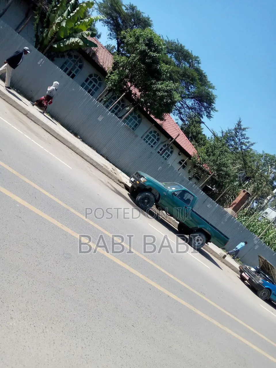 5000M2 Fir Sale Aroun Ayer Tena 5000ካሬ ለሽያጭ የቀረበ አየር ጤና አካባቢ