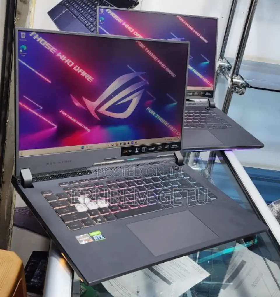 New Laptop Asus ROG Strix G15 16GB AMD Ryzen 7 SSD 1T