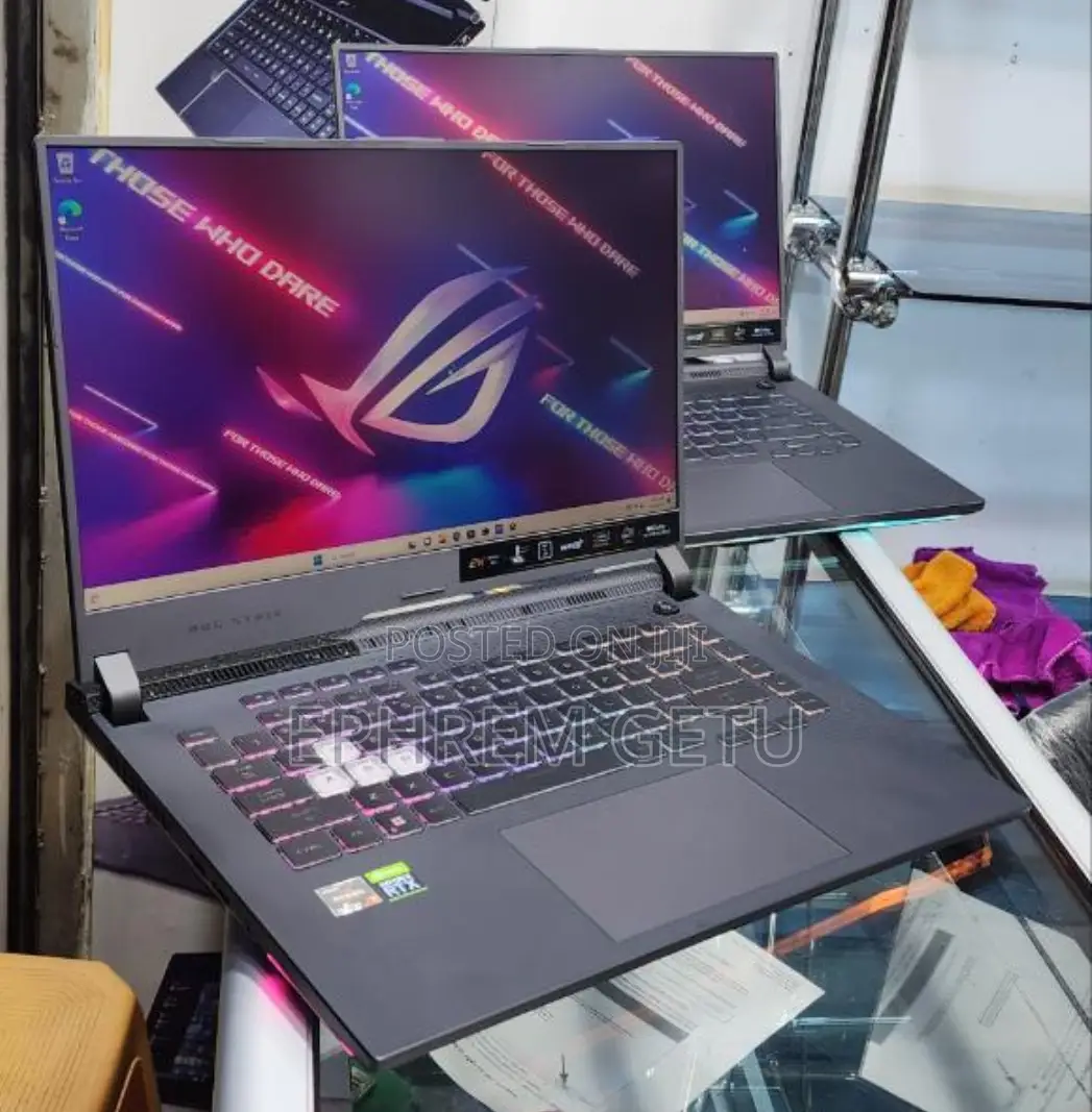 New Laptop Asus ROG Strix G15 16GB AMD Ryzen 7 SSD 1T