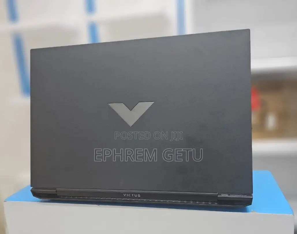 New Laptop HP Victus 15 16GB Intel Core I7 SSD 512GB