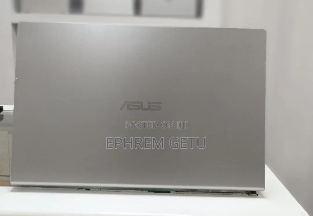 New Laptop Asus 1015E 8GB Intel Core I5 SSD 512GB
