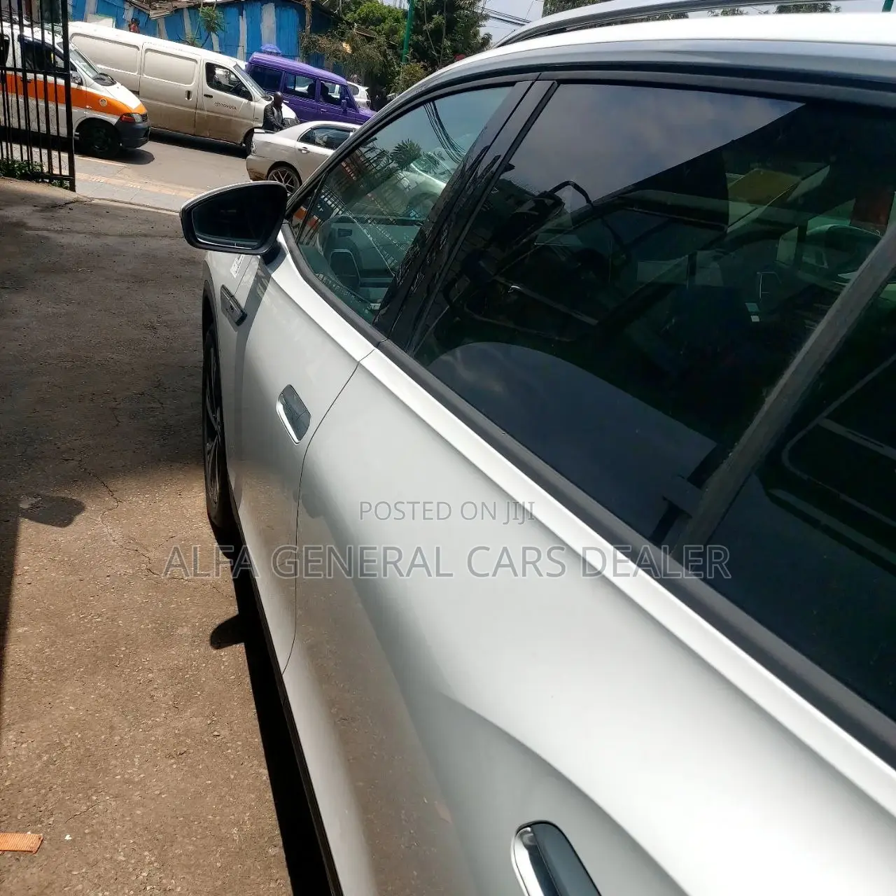 New Volkswagen ID.6 2023 White