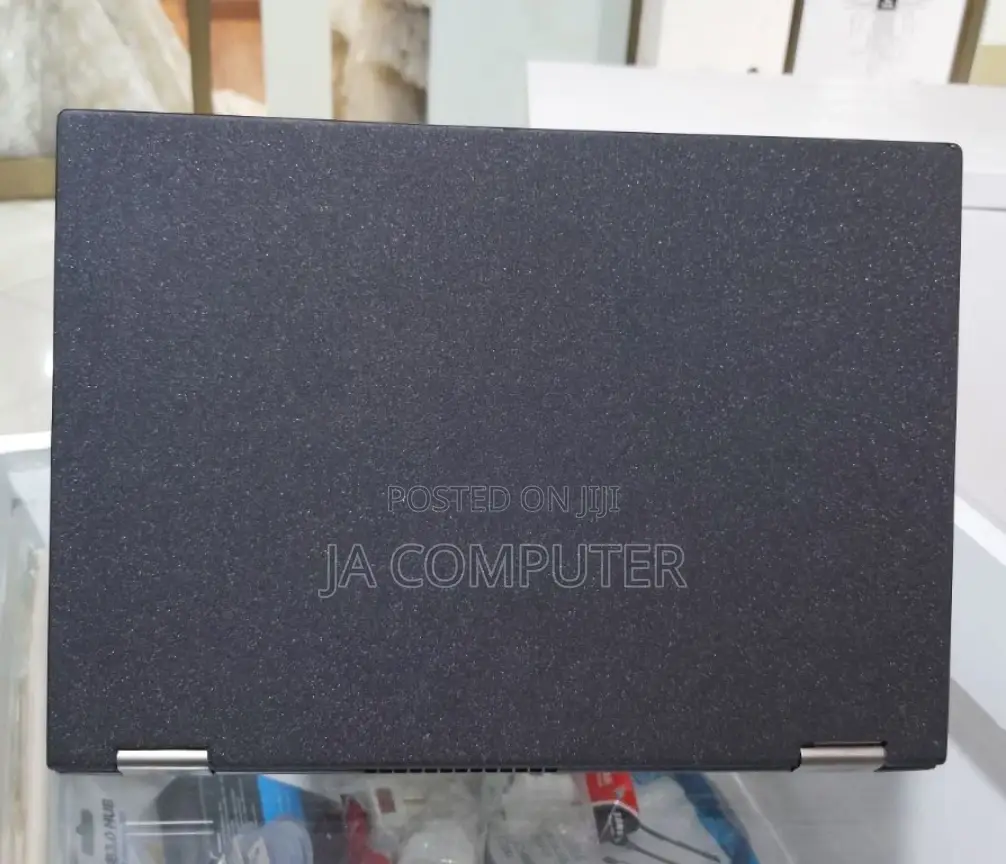 New Laptop Lenovo Yoga 260 16GB Intel Core I7 SSD 512GB