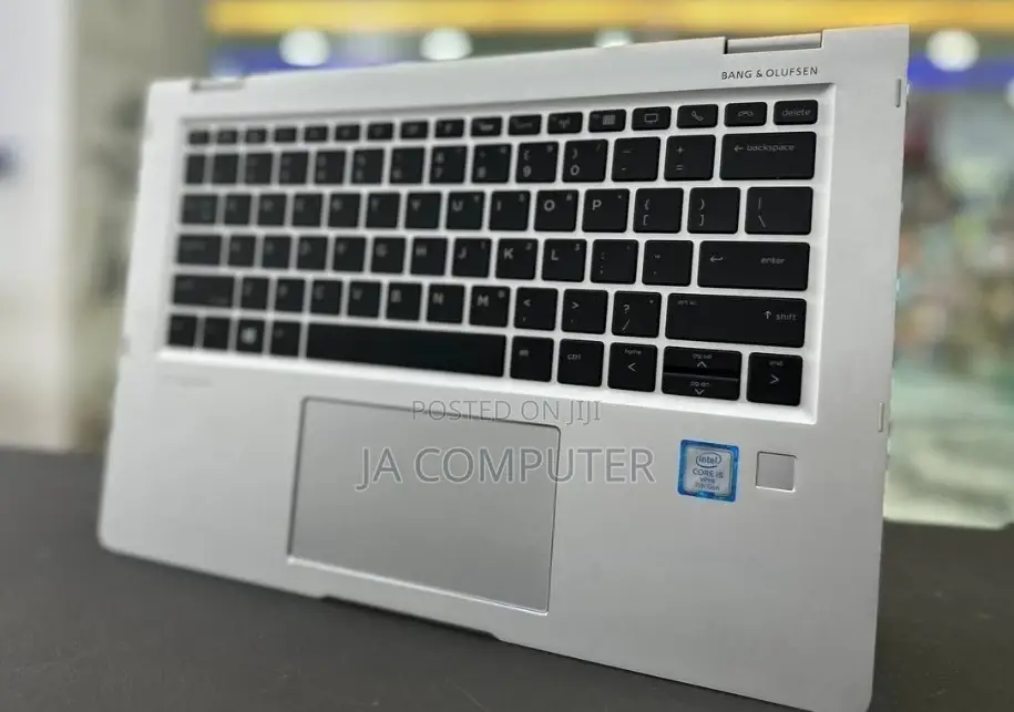 New Laptop HP EliteBook X360 1030 G2 8GB Intel Core I5 SSD 512GB