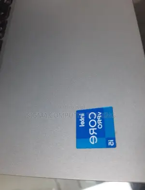 New Laptop Dell Latitude 5530 16GB Intel Core I5 SSD 512GB