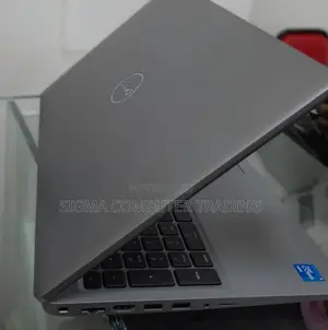 New Laptop Dell Latitude 5530 16GB Intel Core I5 SSD 512GB