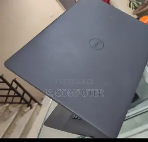 New Laptop Dell Vostro 14 5468 8GB Intel Core I5 SSD 256GB