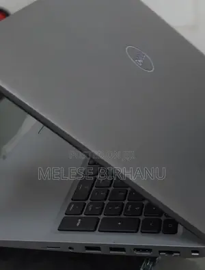 Photo - New Laptop Dell Latitude 5529 16GB Intel Core I5 SSD 512GB