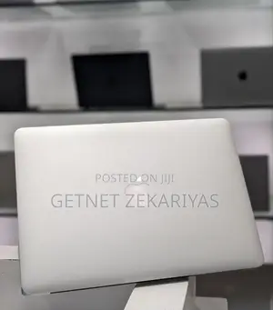 New Laptop Apple MacBook Air 2014 8GB Intel Core I7 SSD 256GB