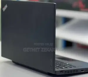 Photo - New Laptop Lenovo ThinkPad Yoga 8GB Intel Core I5 HDD 500GB