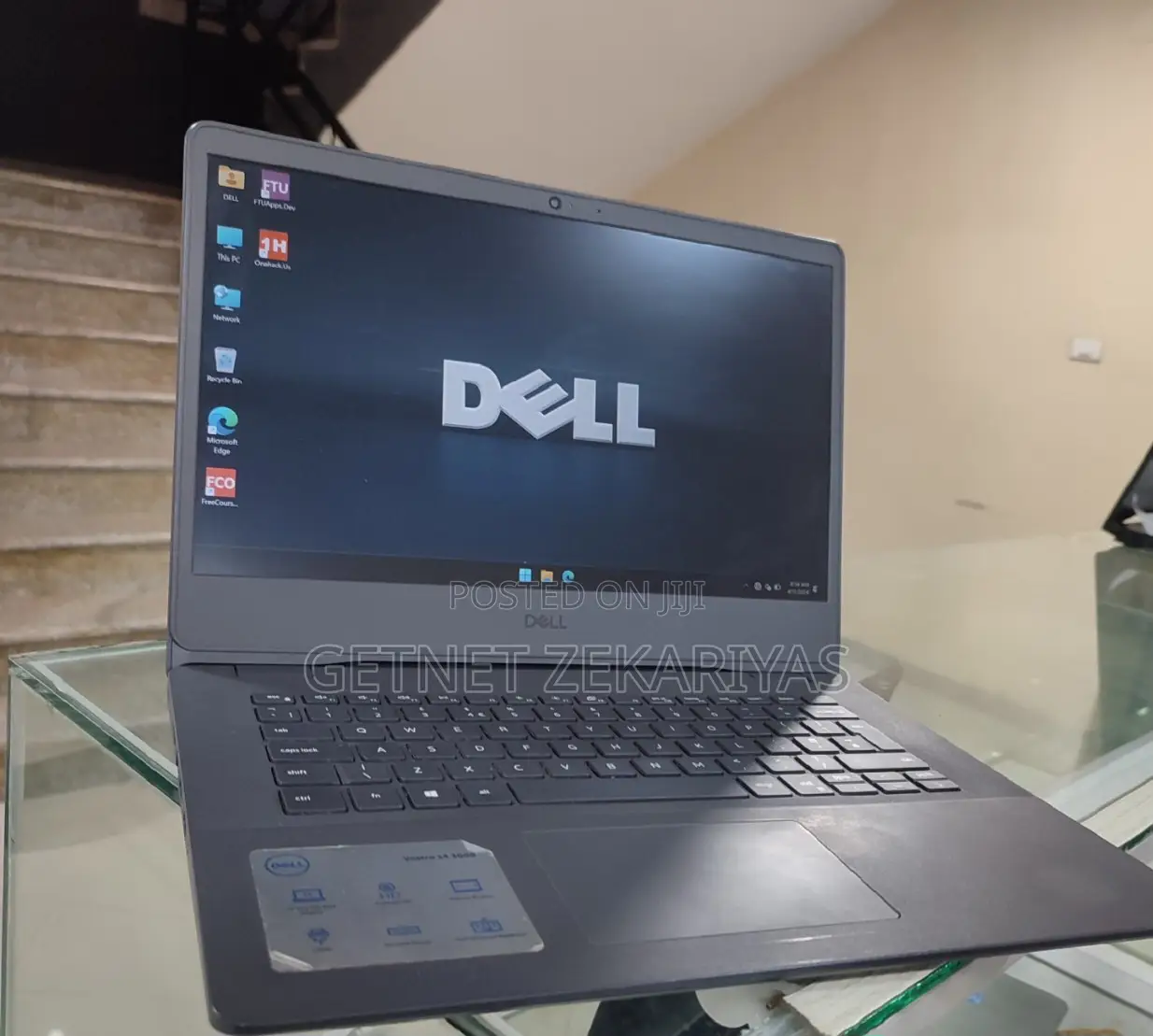 New Laptop Dell Vostro 14 3000 8GB Intel Core I5 SSD 256GB