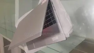 Photo - New Laptop HP EliteBook 840 G8 16GB Intel Core I7 SSD 512GB