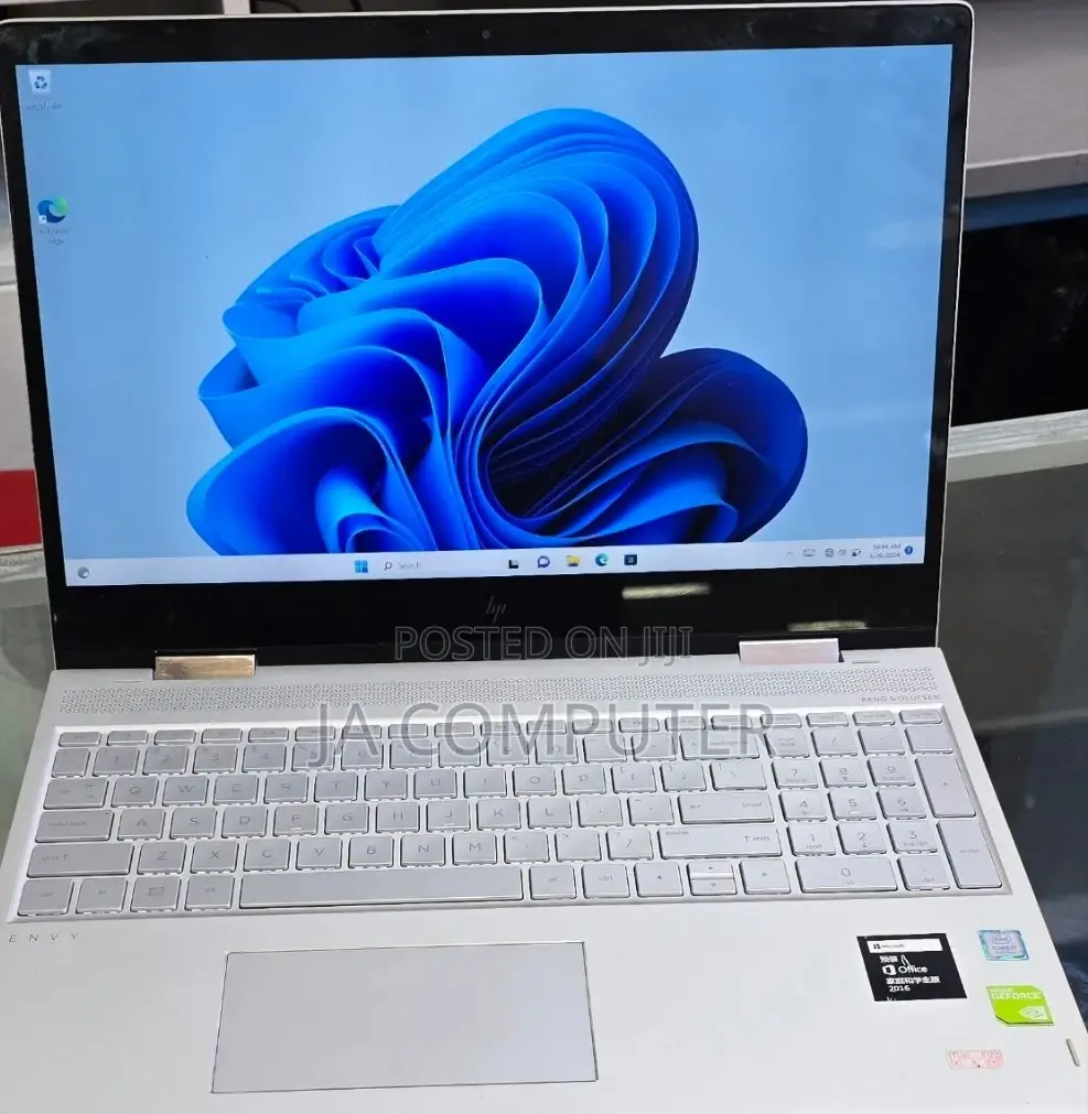 New Laptop HP Envy X360 20GB Intel Core I7 SSD 512GB