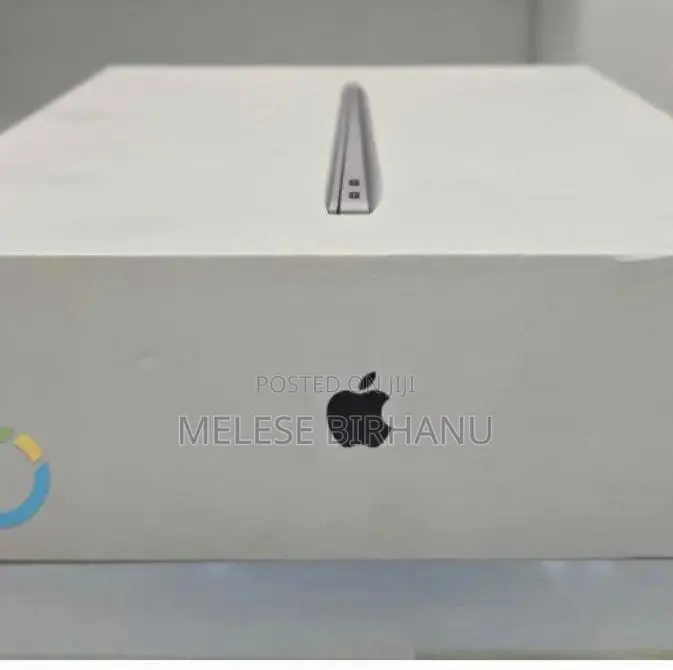 New Laptop Apple MacBook Air 8GB Apple M1 SSD 512GB