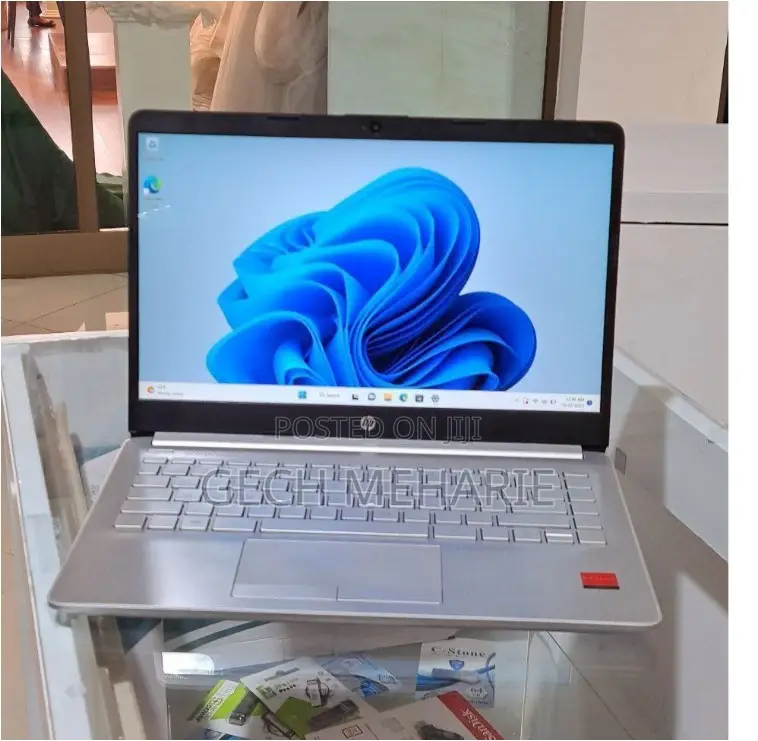 New Laptop HP EliteBook 840 8GB Intel Core I5 SSD 512GB