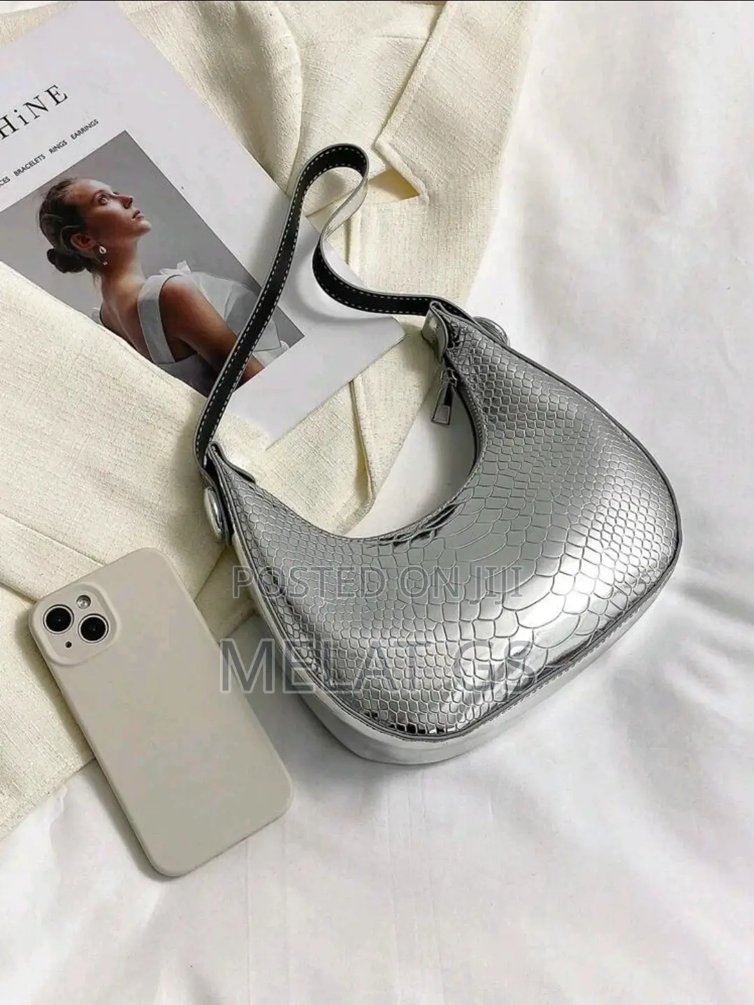 Women Bags and Cluch