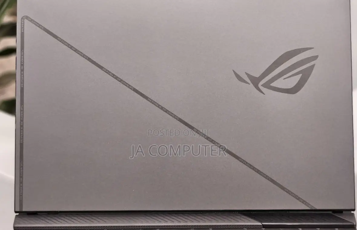 New Laptop Asus ROG Strix G15 16GB Intel Core I7 SSD 1T