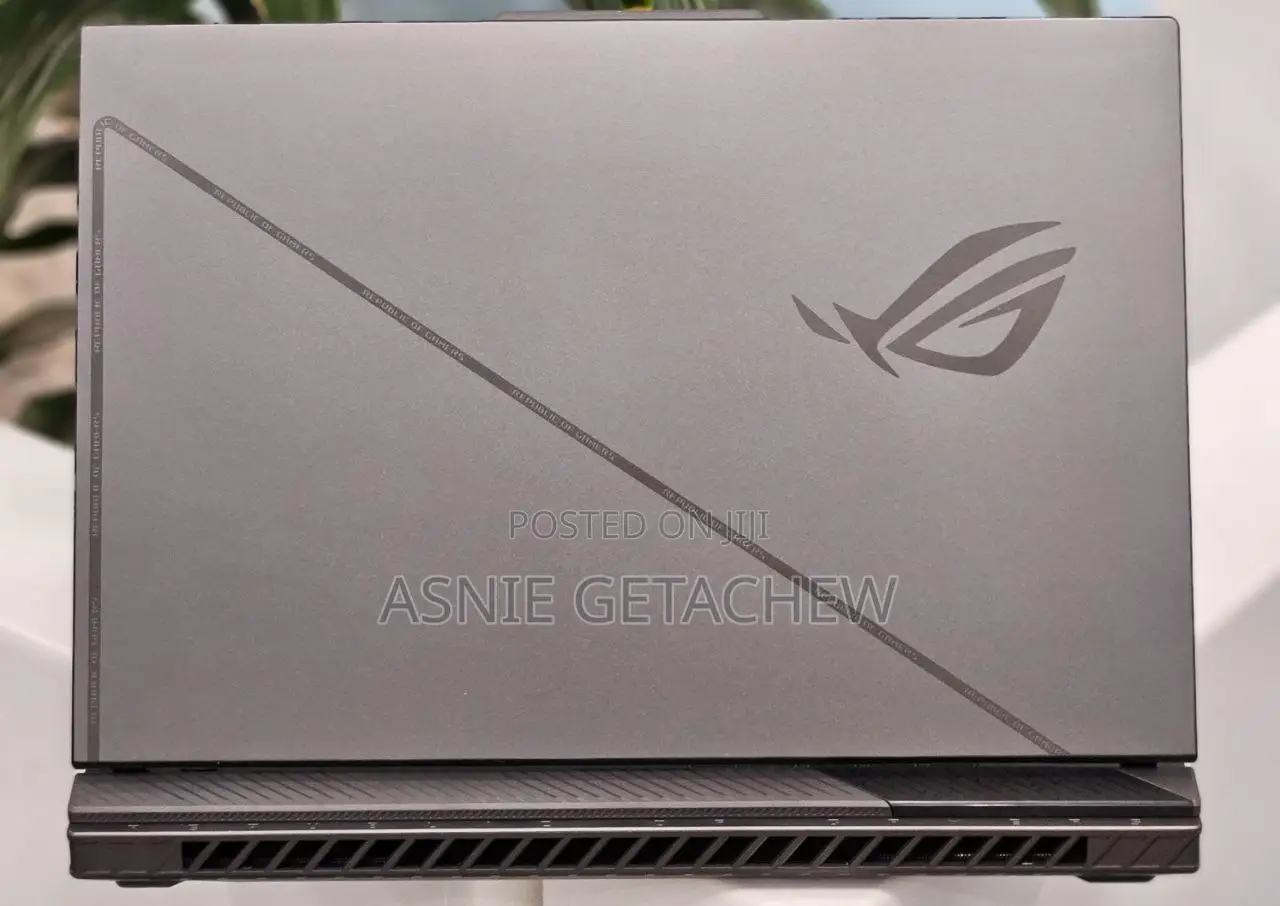 New Laptop Asus ROG Strix G16 G614 8GB Intel Core I7 SSD 1T