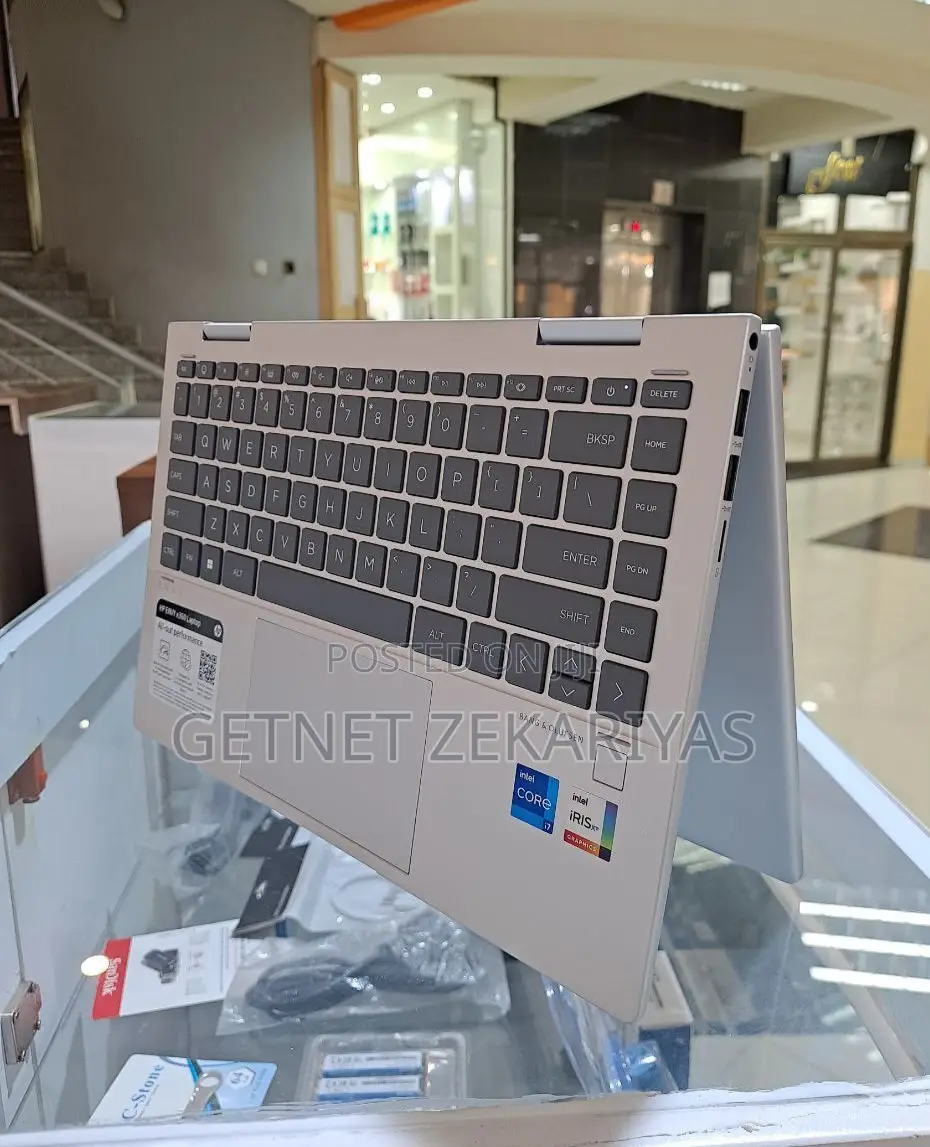 New Laptop HP Envy 13 16GB Intel Core I7 SSD 1T