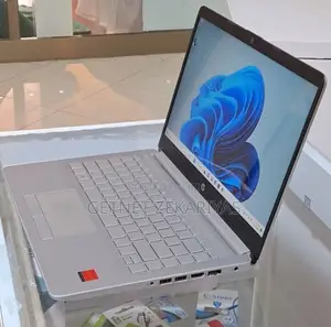 New Laptop HP EliteBook 840 G3 8GB Intel Core I5 SSD 256GB