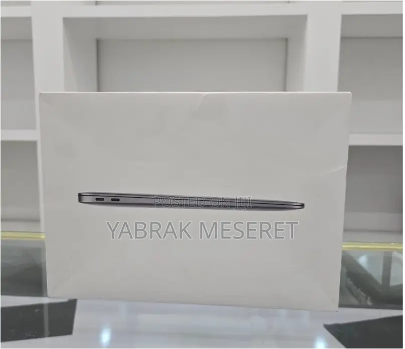 New Laptop Apple MacBook Air 2020 M1 8GB Apple M1 SSD 512GB