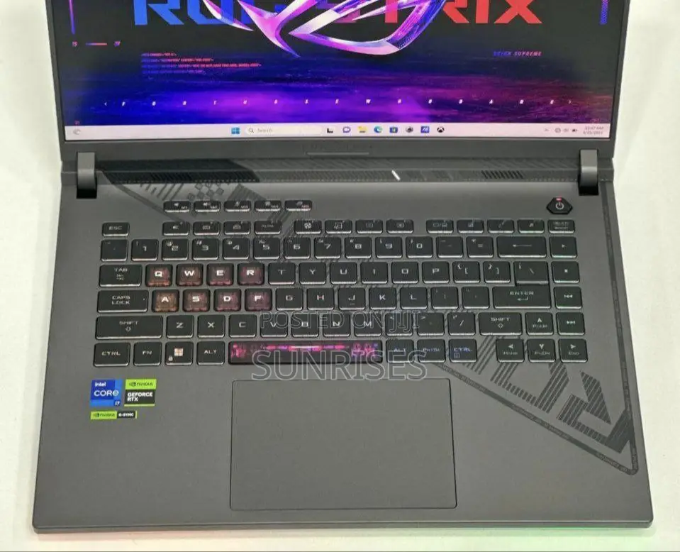 New Laptop Asus ROG Strix G15 16GB Intel Core I7 SSD 1T