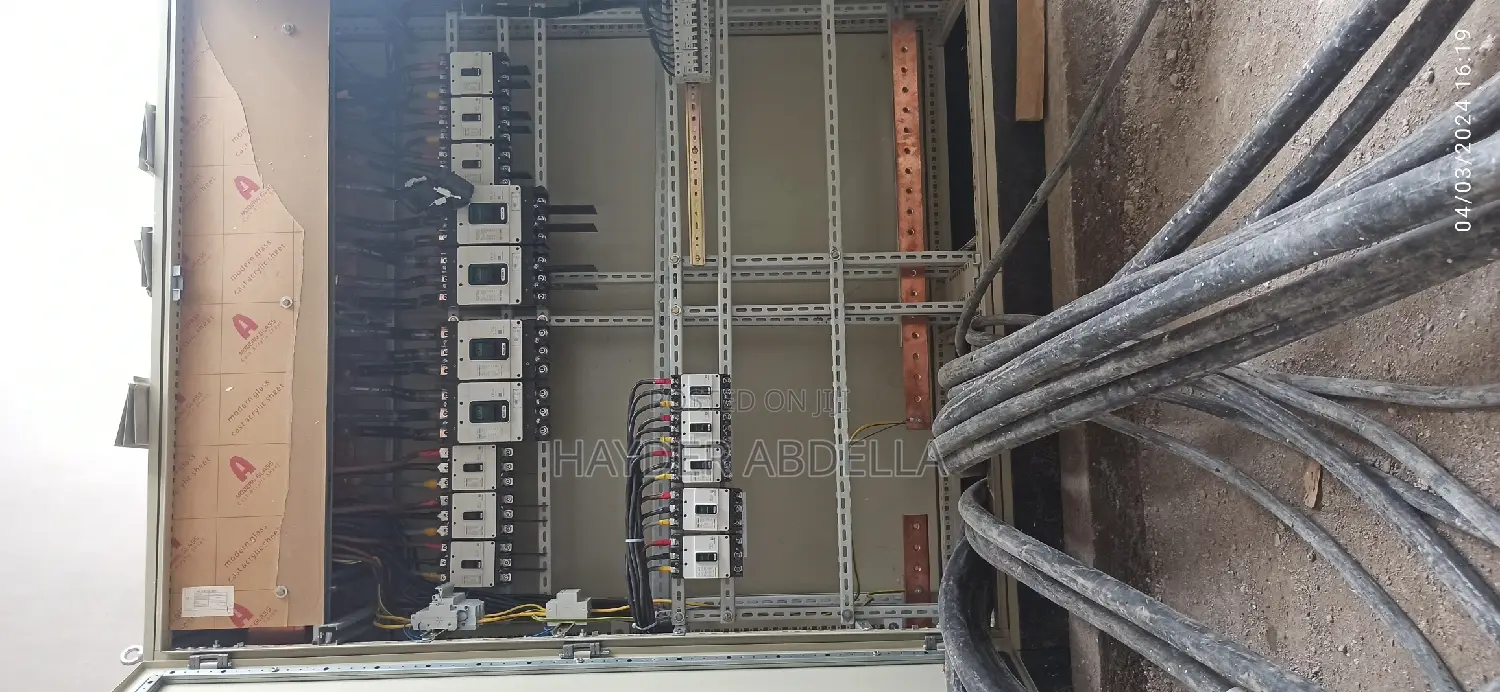 Building Elictrican