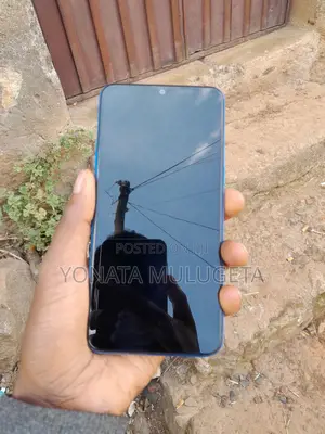 Photo - Samsung Galaxy A10s 32 GB Blue