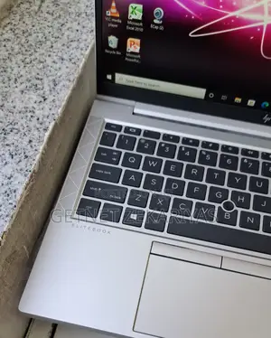 New Laptop HP EliteBook 840 G8 16GB Intel Core I7 SSD 512GB