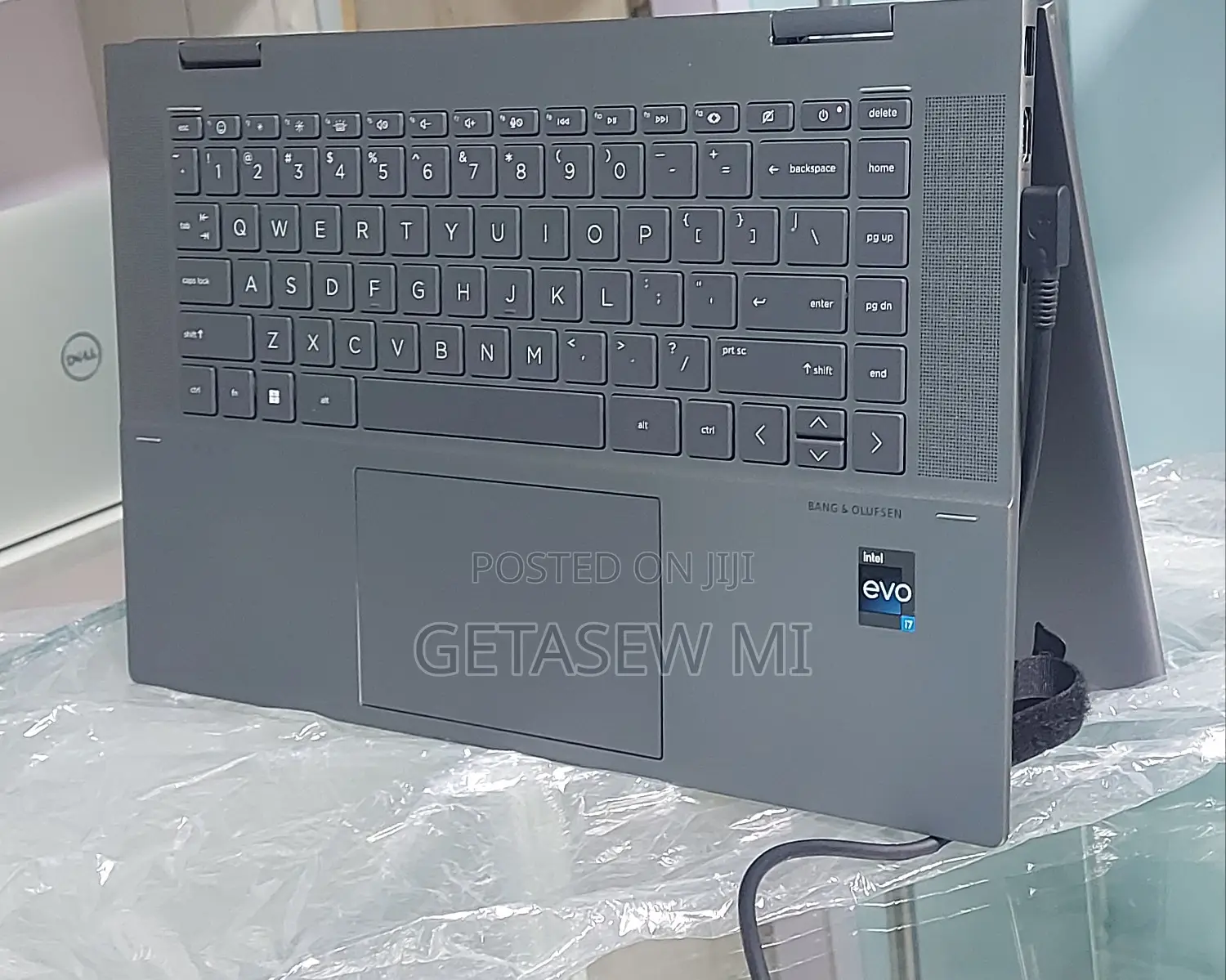 New Laptop HP Envy X360 8GB Intel Core i5 SSD 512GB