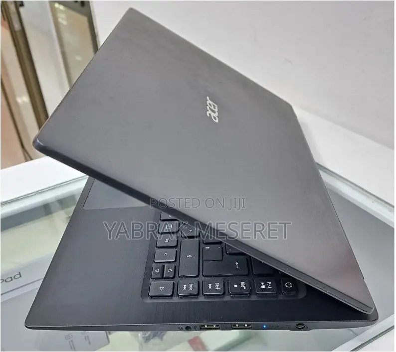 New Laptop Acer Aspire 1 A114-31 4GB Intel Core I5 SSD 60GB